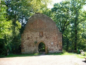 Kirchenruine Sankt Severin auf dem Mauracher Berg