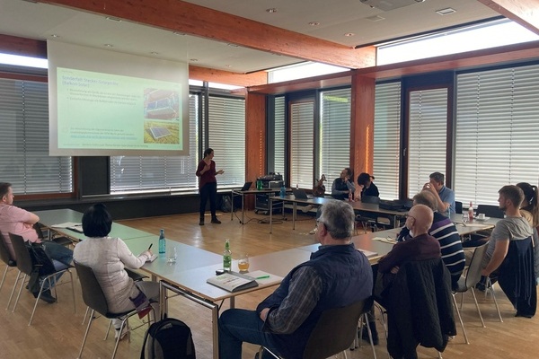 Fortbildung Solar-Botschaftenden im Kultur & Bürgerhaus in Denzlingen Fortbildung Solar-Botschaftenden im Kultur & Bürgerhaus in Denzlingen