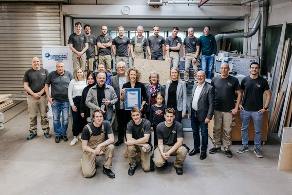 Bild: Die Kiefer & Sohn GmbH aus Denzlingen ist "Handwerksunternehmen des Jahres 2025" im Landkreis Emmendingen Foto: HWK FR/Felix Risch Bild: Die Kiefer & Sohn GmbH aus Denzlingen ist "Handwerksunternehmen des Jahres 2025" im Landkreis Emmendingen Foto: HWK FR/Felix Risch
