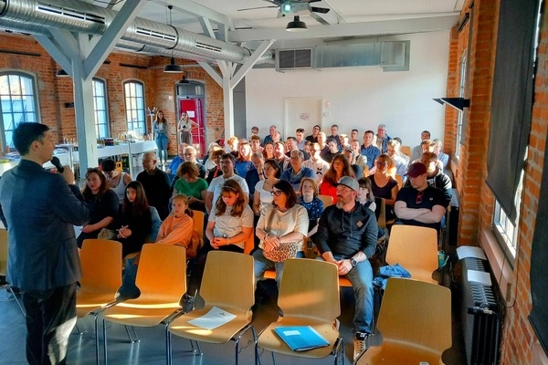 Bürgermeister Hollemann bei der Sportlerehrung 2025 im Rocca Saal, Foto: Helmut Gall